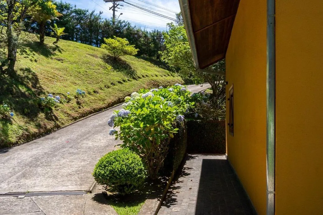 Casa Com Forno De Pizza E Vista Para As Montanhas Campos do Jordão Ferienhaus