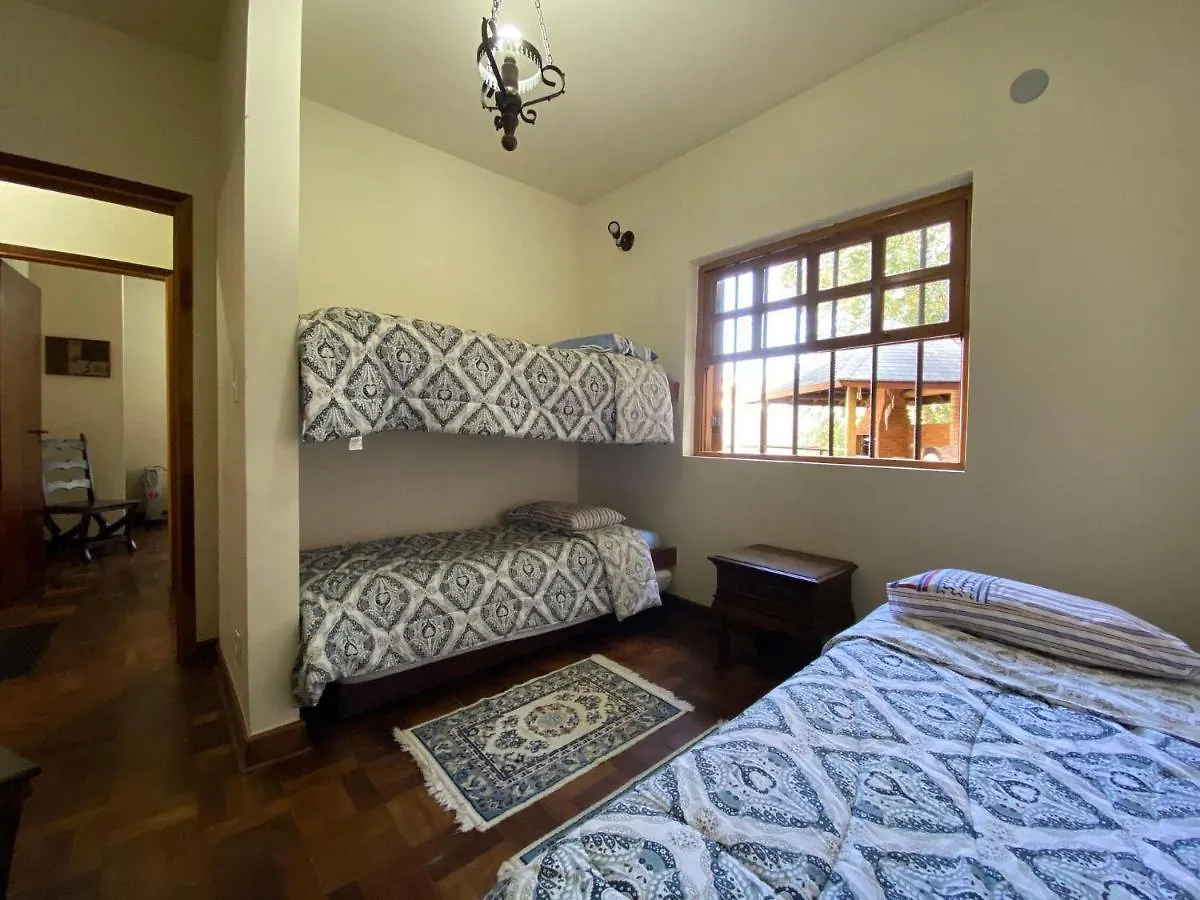 Casa Com Forno De Pizza E Vista Para As Montanhas Campos do Jordao